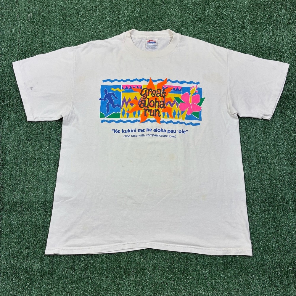 Vintage 90s Great Aloha Run Hawaii Graphic T-shirt